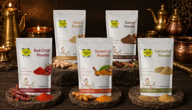 Kevät Spices pouches: red chilli, ginger, turmeric, garam masala and coriander